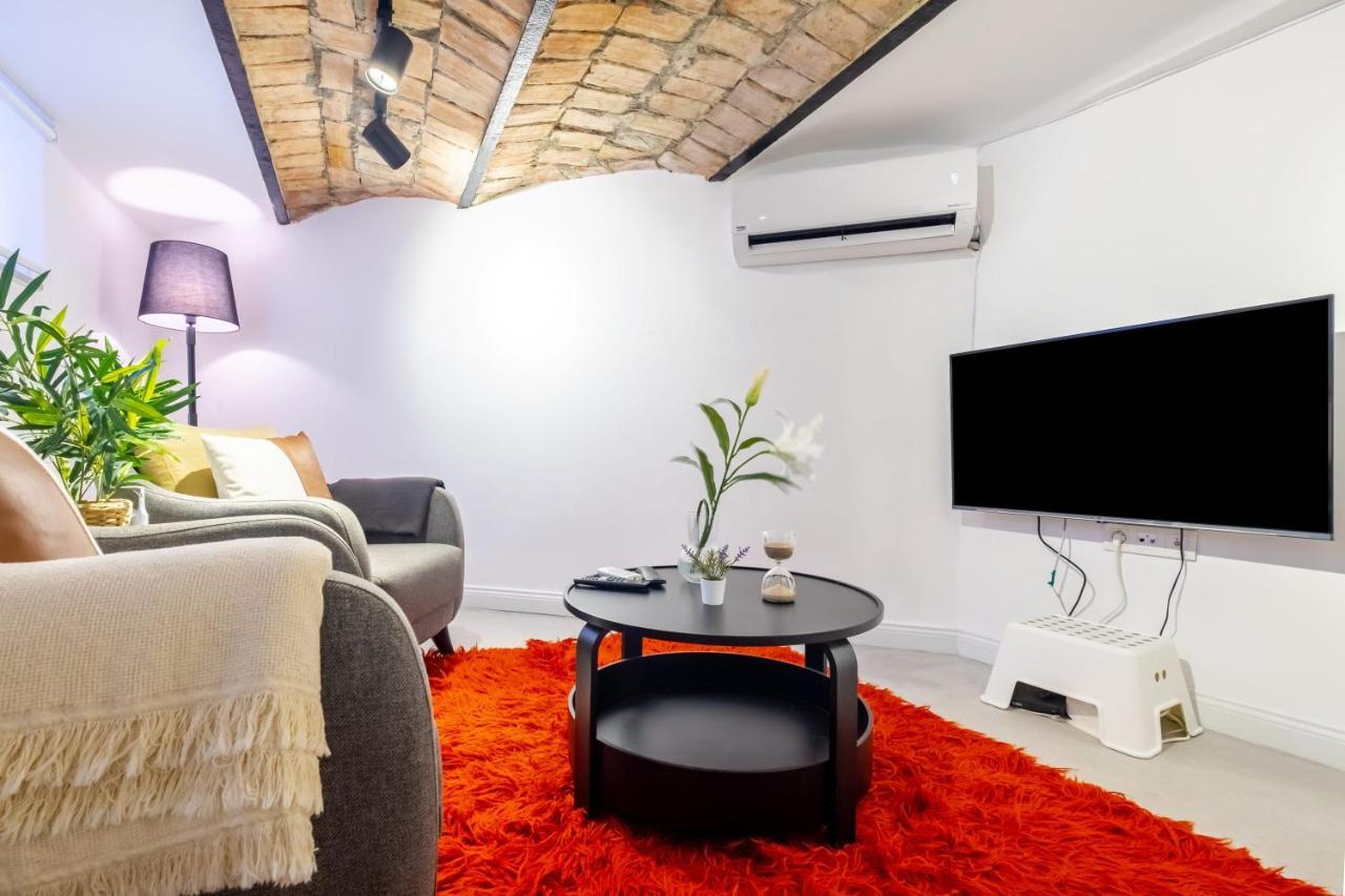 Vibrant Flat 5 Minutes Walk To Istiklal In Beyoglu Apartment Istanbul Exterior photo